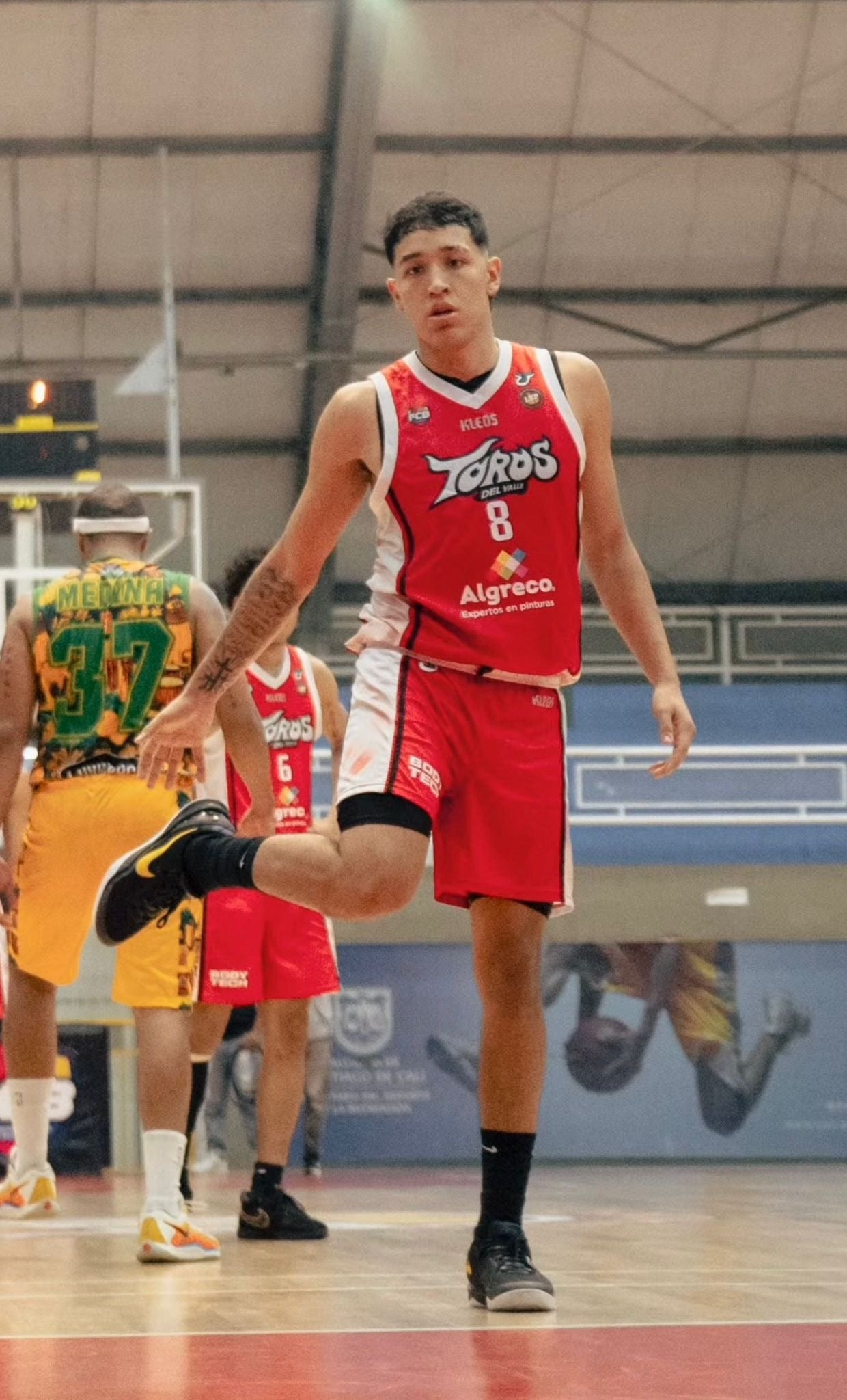 LICRA DE COMPRESIÓN CORTA (NEGRA)